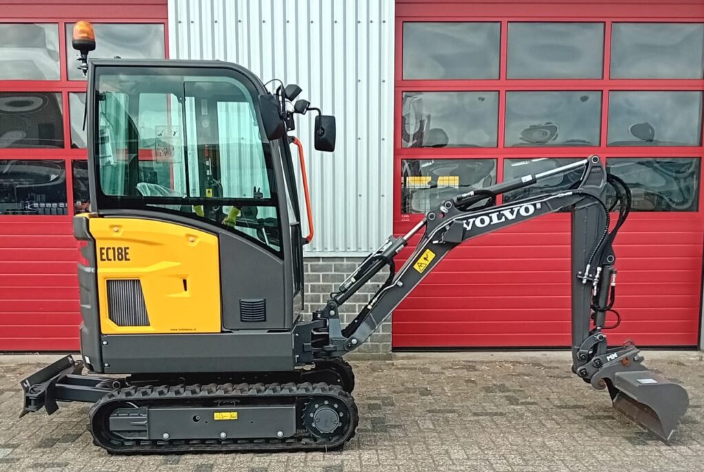 Verhuur machines Volvo EC20E